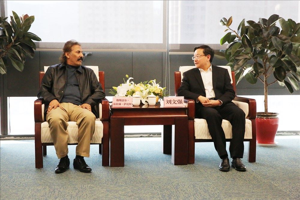 沙特阿拉伯萨比阿集团董事长穆斯法尔·法拉赫·萨比阿一行到访意昂娱乐集团